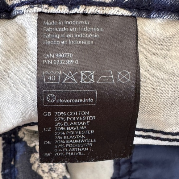 H&M Women's Abstract Floral Stretchy Low Rise Jeans Navy Size 8 Summer Festivals - Picture 7 of 12